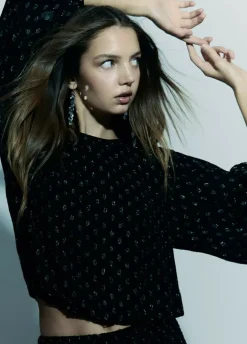 Blusa Aberturas Dobby