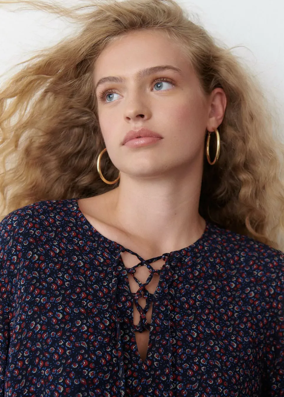 Blusa Tiras Cruzadas Estampada