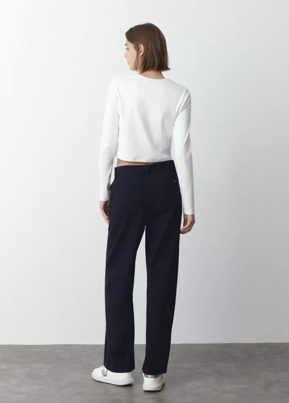 Camiseta Baby Tee Manga Larga