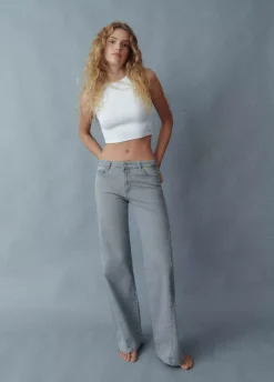 Jeans Acampanados Corte Lateral