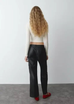 Pantalon Cargo Efecto Piel